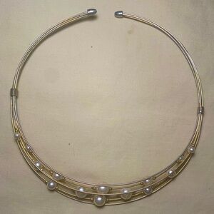 *5/$20 or 3/$15* Vintage Gold Strands of Pearls Choker Costume Jewelry Necklace